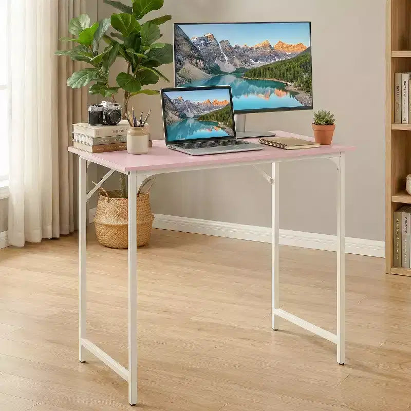 Bureau d'ordinateur industriel moderne - Bureau de travail