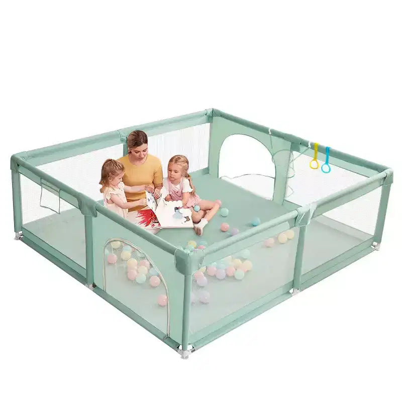 Parc pour bébés à 4 panneaux