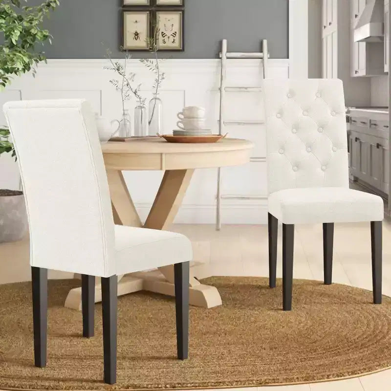 Chaise de salle à manger capitonnée