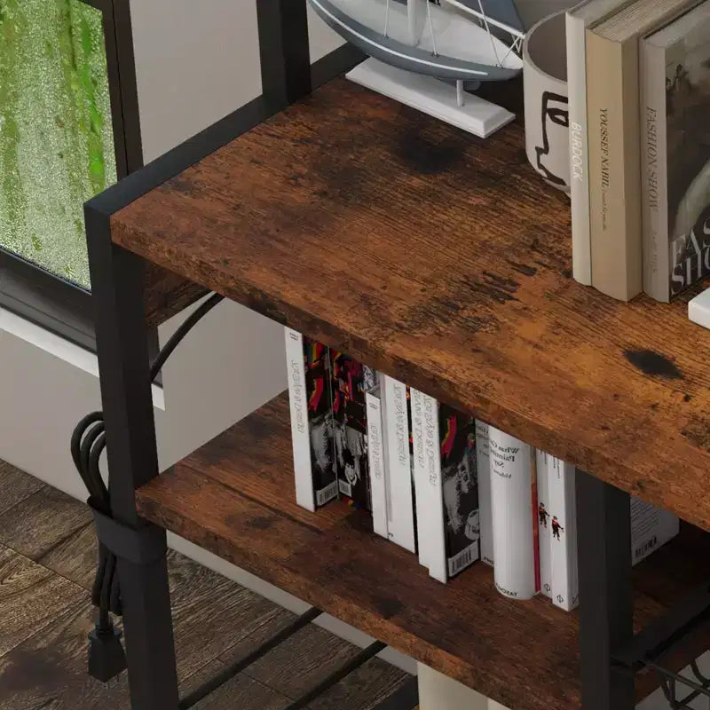 Étagères de cuisine ouvertes