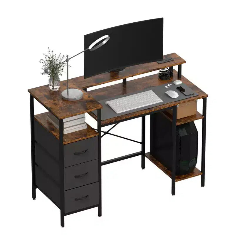 Bureau d'ordinateur moderne